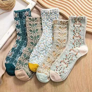 Реколта чорапи, дамски дълги чорапи с хубаво цвете, на топло есенно-зимни дебели плюшени чорапи за сън след раждане