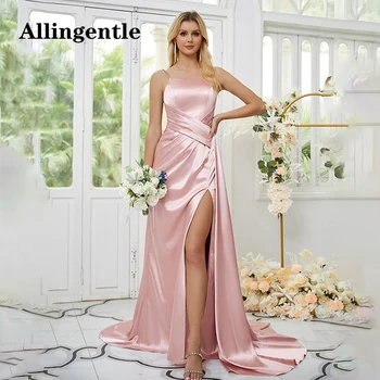 Елегантни сатенени рокли на шаферките на сватбата 2024 година на тънки спагети презрамки с квадратна яка, вечерни рокли с цепка отстрани на поръчка